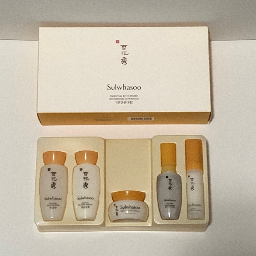 Sulwhasoo Essential Kit (5 travel size)